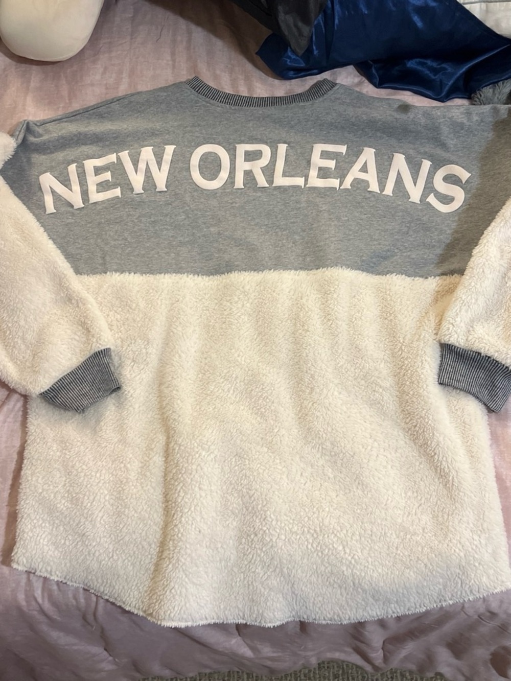 New Orleans Colorblock Sherpa Pullover - Gray & Cream